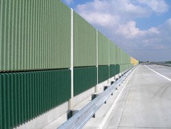 Protihlukové stěny pro silniční a železniční síť